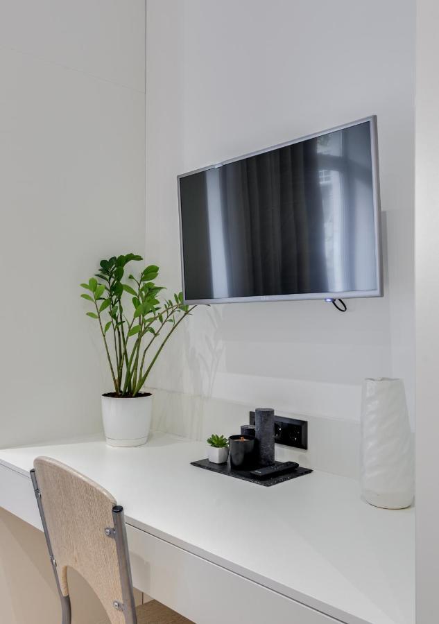 Centrooms Kropivnizkogo Mini-Hotel Kiev Exterior foto